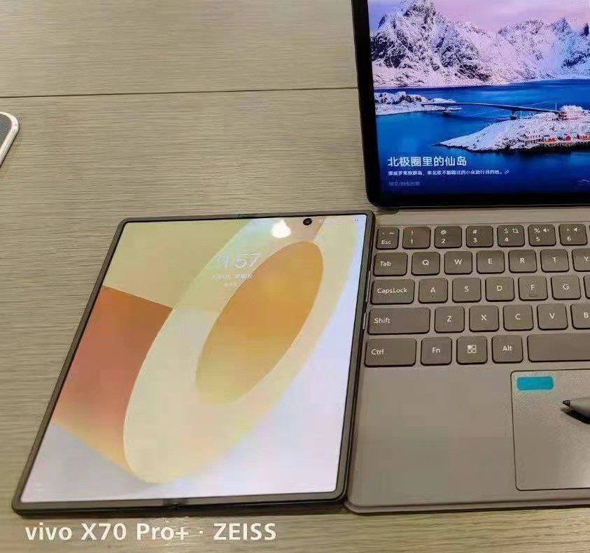 Live images of Vivo Pad X Fold and X Note3