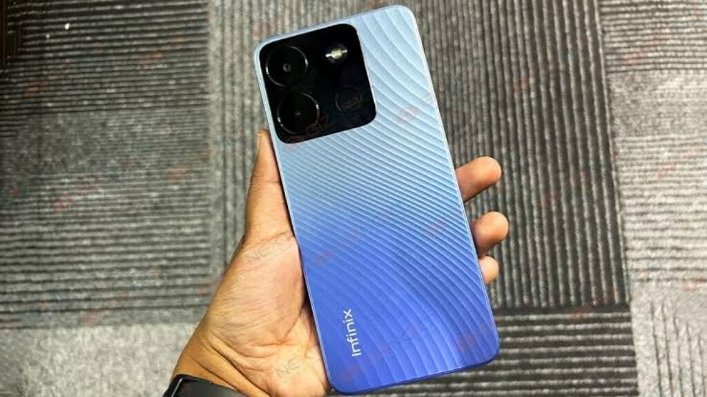 Infinix smart 8 