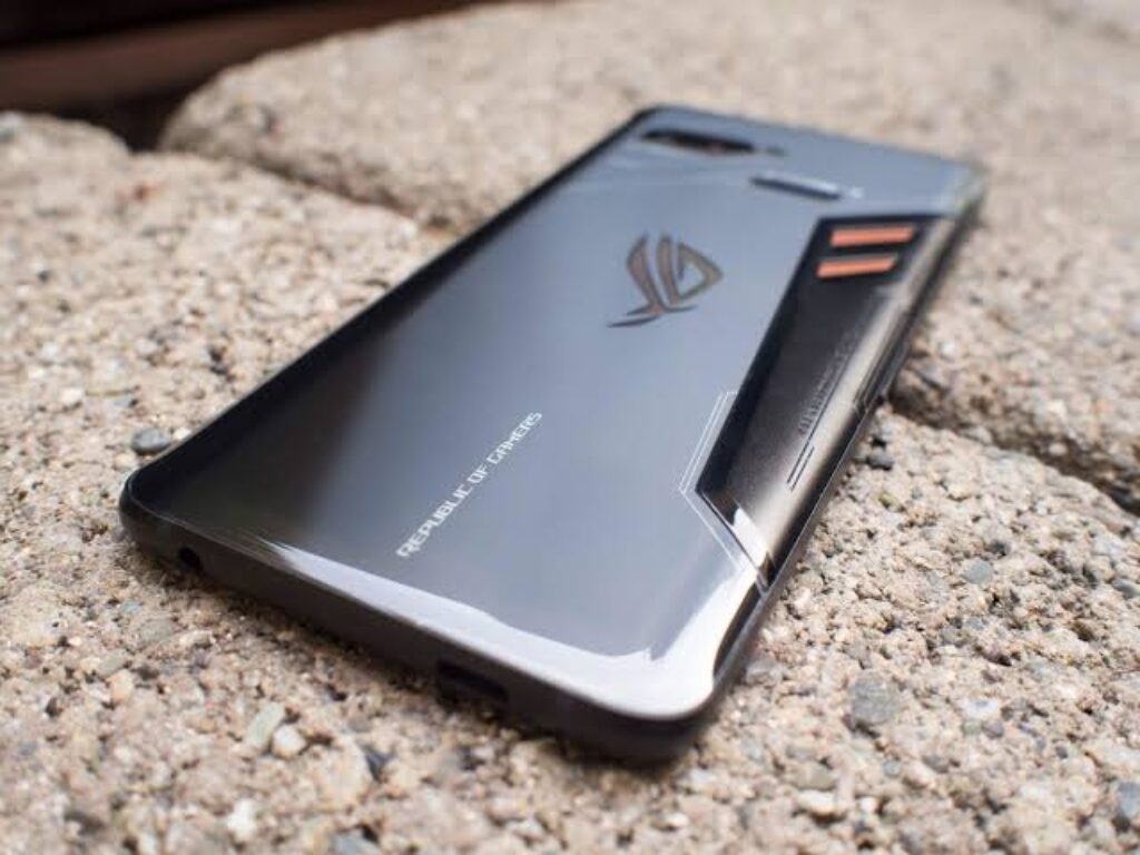 Asus rog phone 8